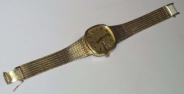 Certina_watch3.jpg