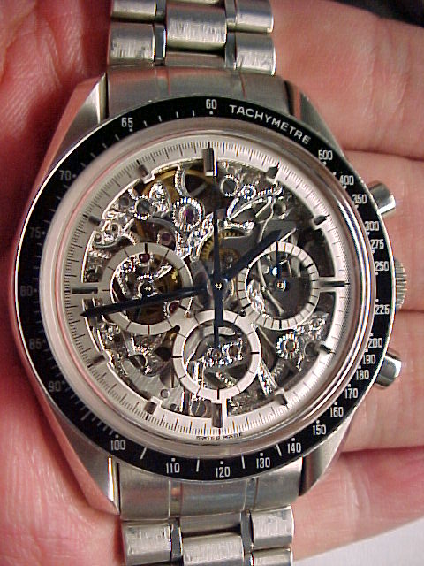 omegaplatinumspeedmaster1.jpg